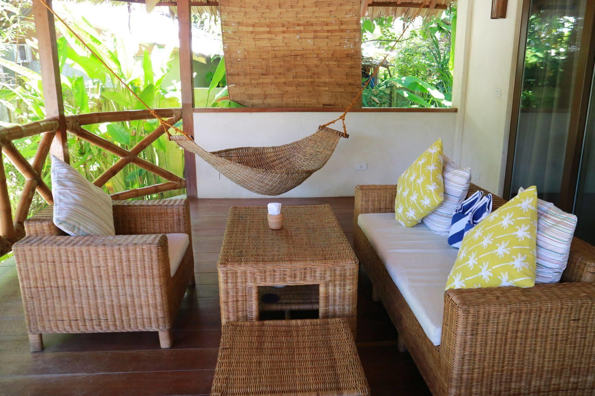 El Nido Mahogany Beach Luaran gambar
