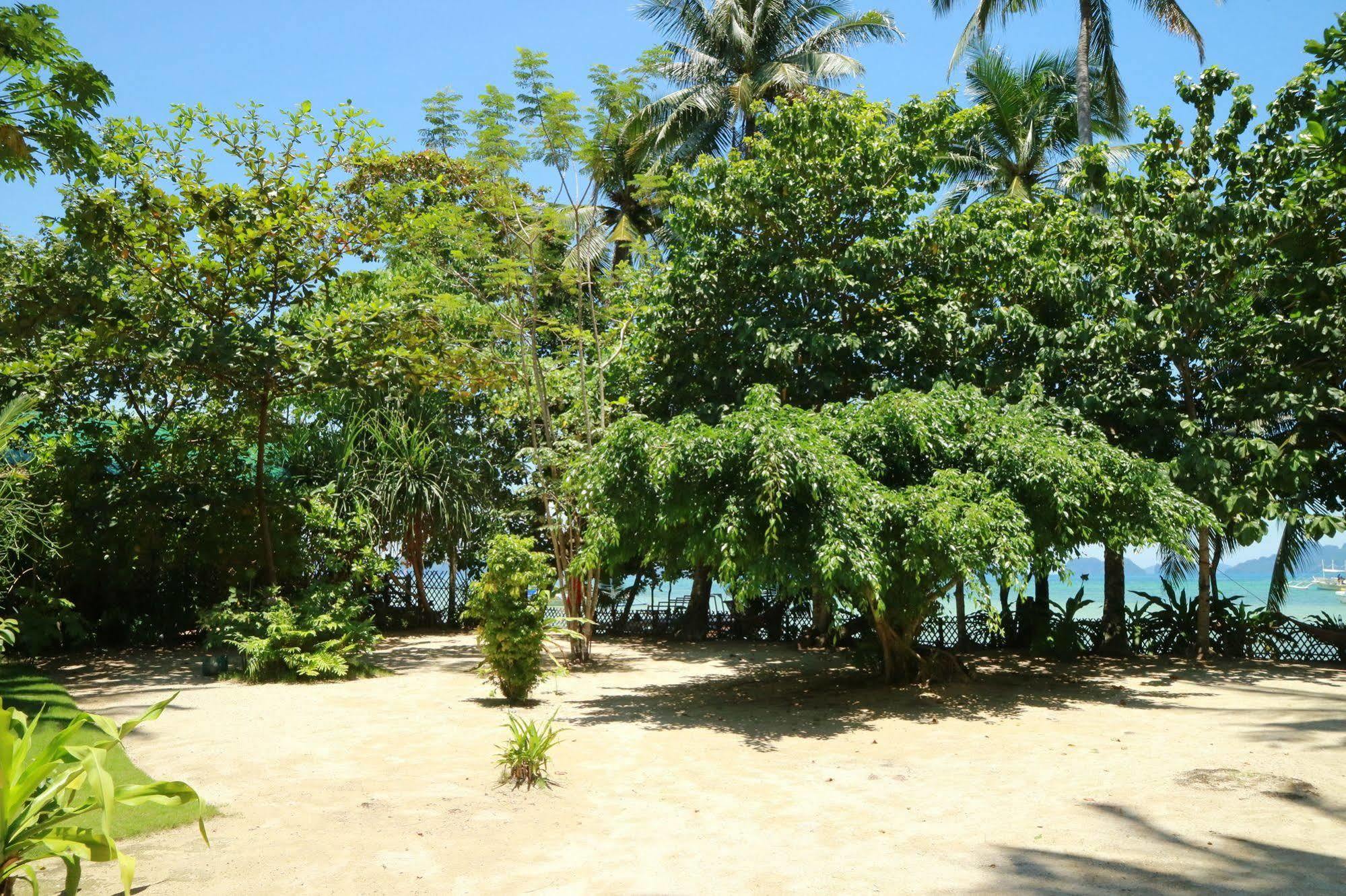 El Nido Mahogany Beach Luaran gambar